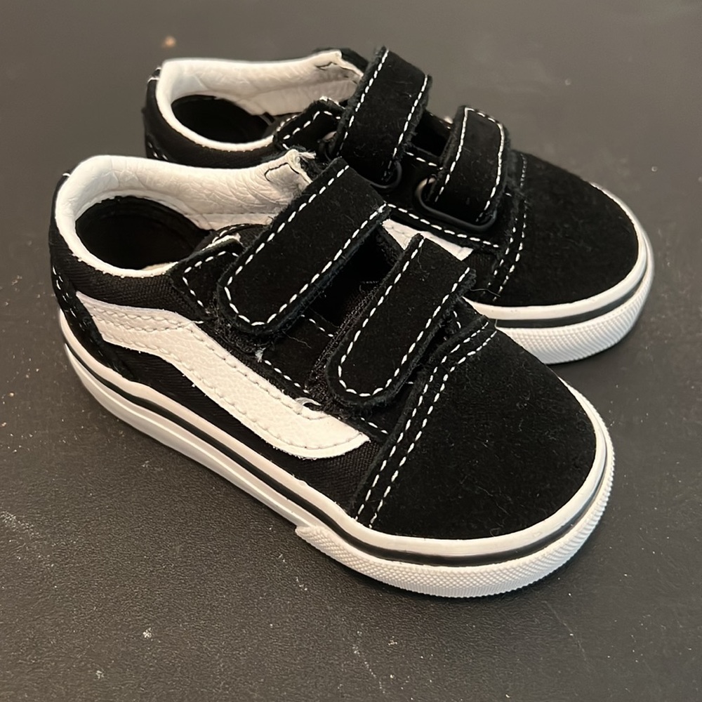 Black Old Skool V